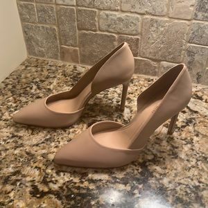 Gianni Bini Venicia Size 8 Nude Heel.